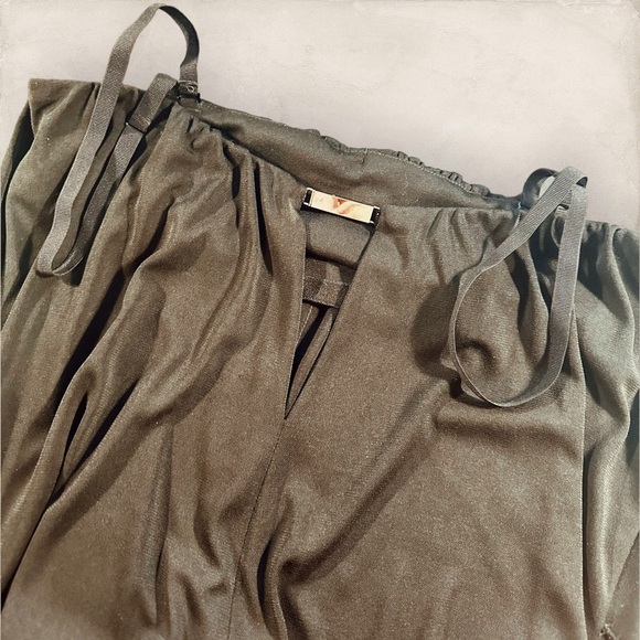 NWT Halston Heritage Black Adjustable Strap Polyester Jumpsuit Size Small - Picture 12 of 15